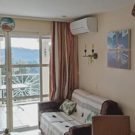 Vue Et Estérel Au Petit Paradis-terrasse 16 M2-cap Estérel-saint Raphaël